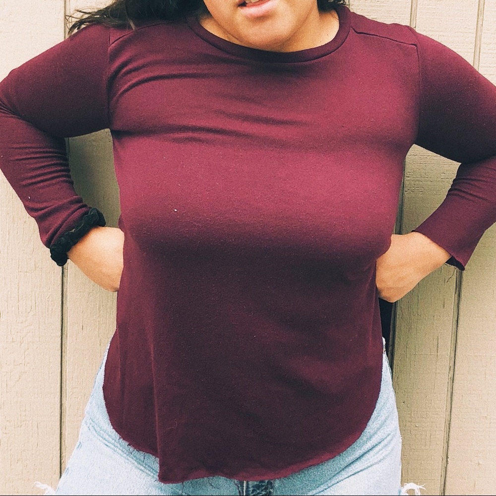 Maroon sweater